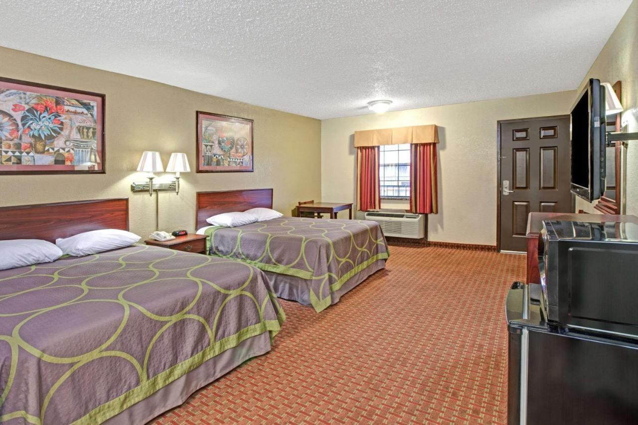 Super 8 By Wyndham Shawnee Hotel Ngoại thất bức ảnh